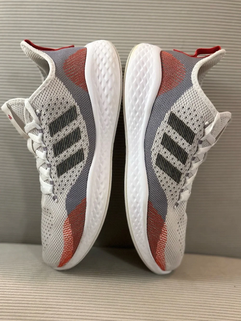 Adidas Men's Fluidflow 2.0 Running Shoes - White/Grey Six/Grey Three size 9.5